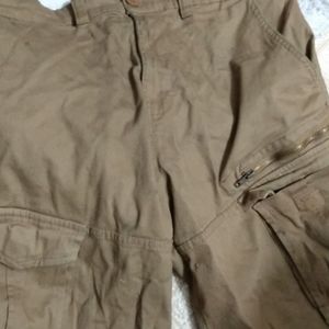 Men's Khaki cargo shorts